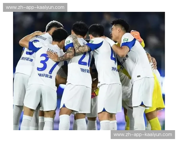 中游球队二月抢分策略各异 部分选择加强防守稳固排名 中游球队二月抢分策略各异 部分选择加强防守稳固排名